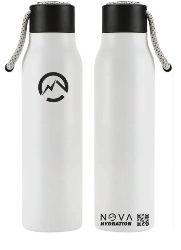 Nova hydration flasks in the color white